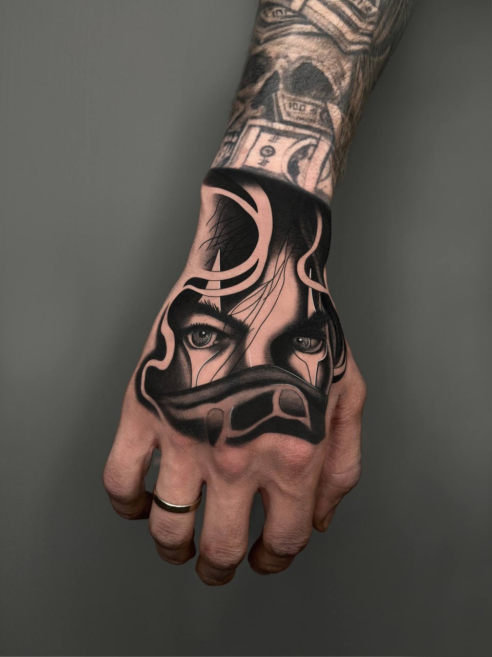 Портрет на кисти